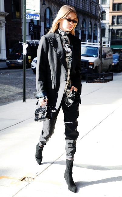 ESC: Gigi Hadid, NYFW
